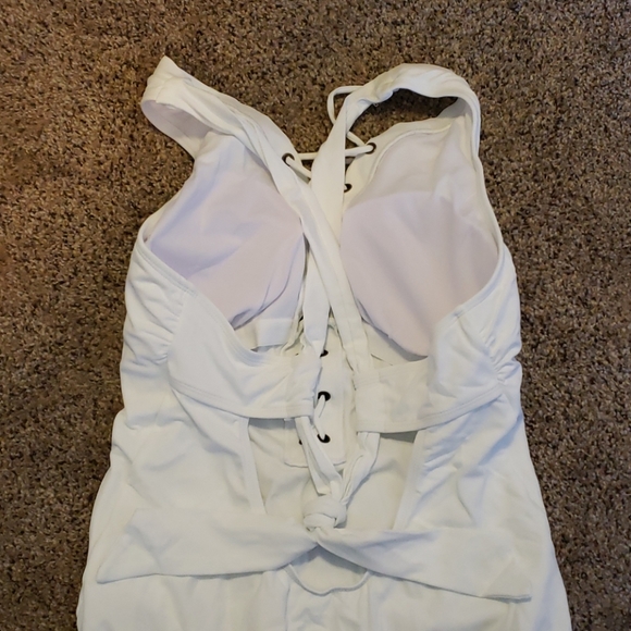 Ashley Graham x Swimsuits For All White Lace up One Piece Wireless Size 12 NWOT - Picture 7 of 13